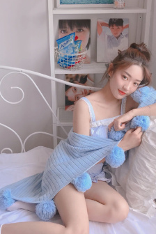 烂草莓BY梨梨亚冬